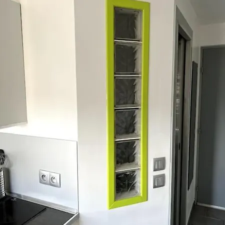 Apartment Studio Equipe En Plein Centre De